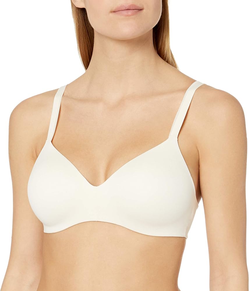 Hanes Women's Wireless Moisture-wicking T-shirt Bra, Wirefree Convertible T-shirt Bra