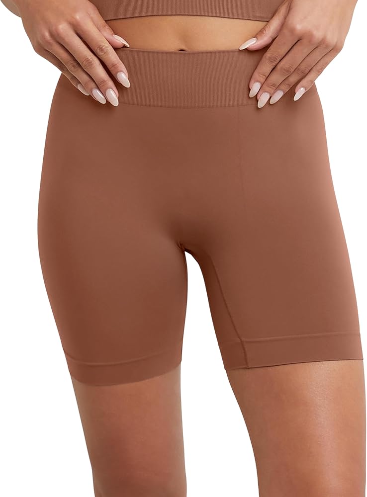 Maidenform Women's M Smoothing Seamless Shorty Shapewear, Booty Lift Shorty, Lightweight Smoothing