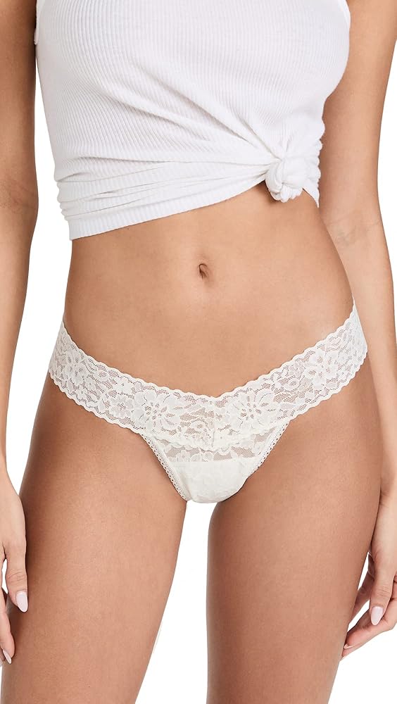 hanky panky Women's Daily Lace Low Rise Thong, Marshmallow, White, One Size