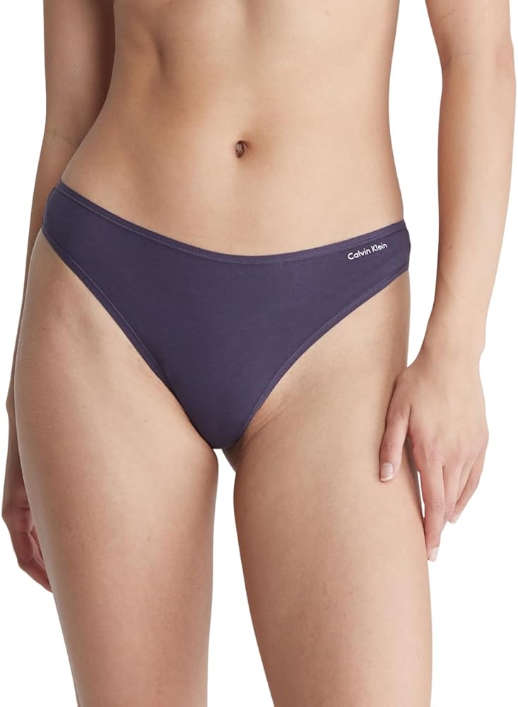 Calvin Klein Women's Form Thong